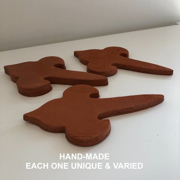 SET/3 Hand-Crafted Terra Cotta Fleur de Lis - Picture 2 of 4